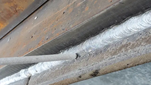 Field weld close-up 3