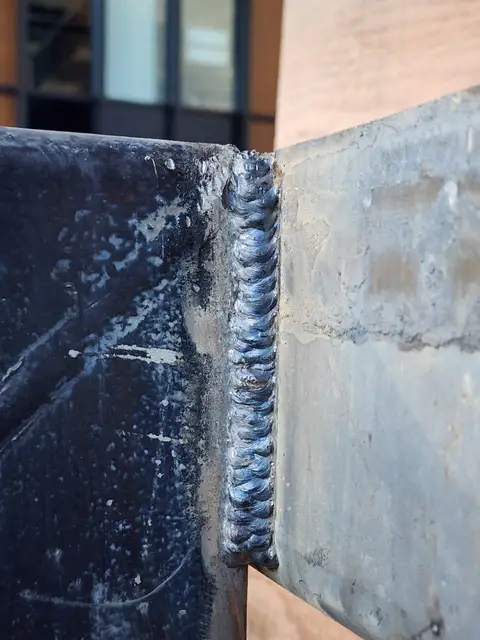 Field weld close-up 4